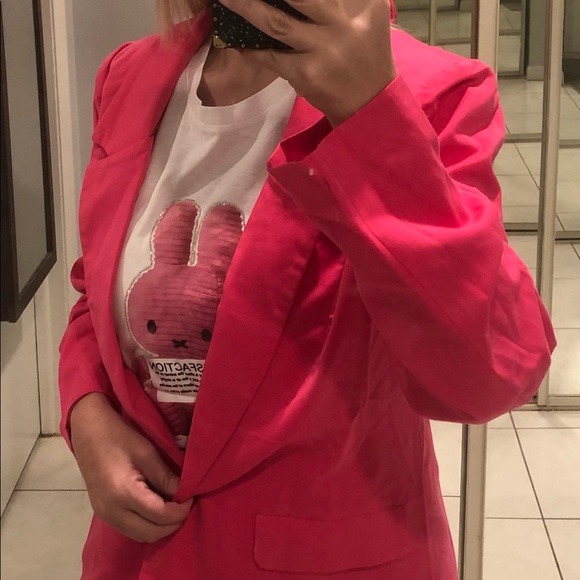 Trendy Hot pink blazer for this year!!? - Picture 3 of 8